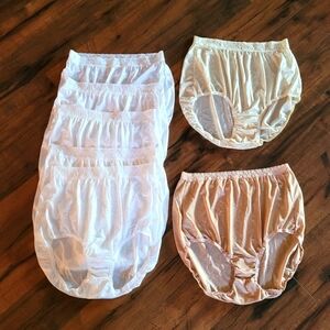 Vintage‎ - Hanes Mushroom Gusset Panties Set of 7 - New without Tag